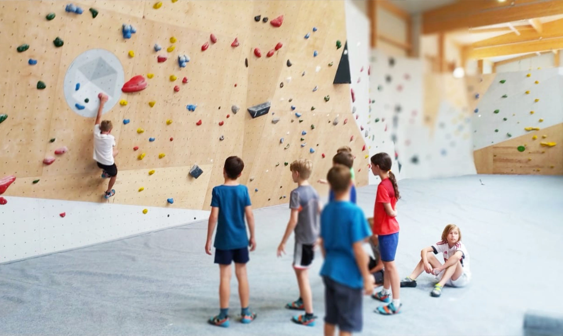 Kinderbereich in der PETZ Boulderhalle Neustadt